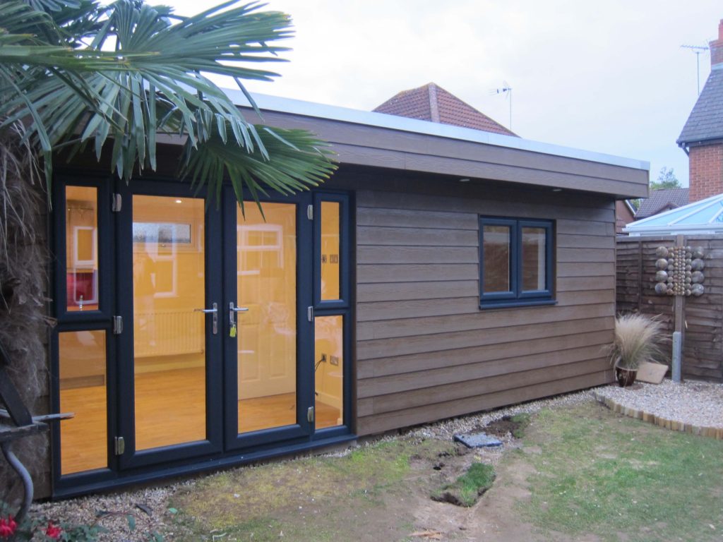 Multifunctional Garden Room - Gloucester - Executive Garden Rooms